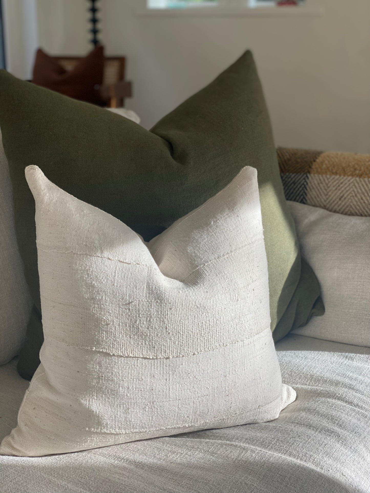 Nomad Cushion Natural